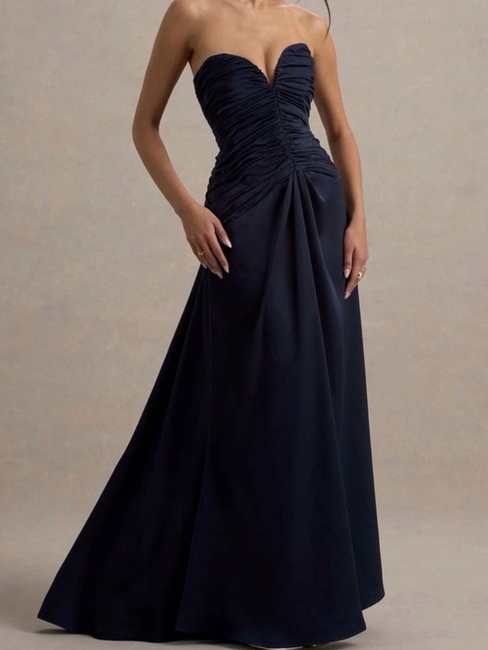 Elegant Strapless Ruched Maxi Dress in Navy